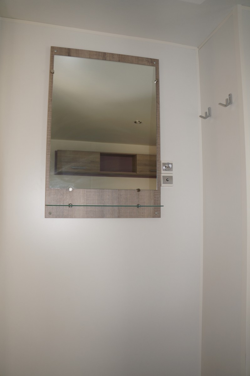 Mobil Home IRM Super Selenia standard 2 chambres 2013 clés en mains Centre Naturiste Oltra