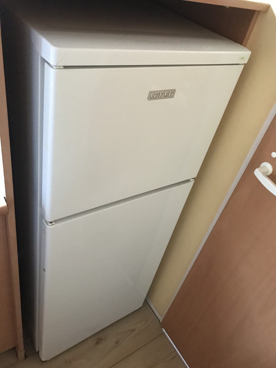 Le réfrigérateur/congélateur du Mobil-Home d'occasion IRM Super Triton 2003