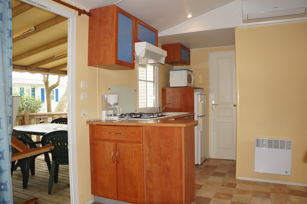Cuisine équipée mobil home IRM Super Mercure Résidentiel 2003 Le Bosc d'en Roug