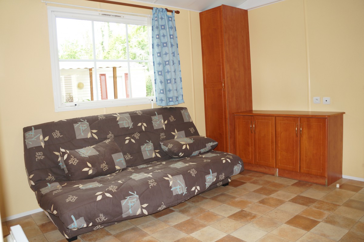 Buffet 4 portes meuble TV mobil home IRM Super Mercure Résidentiel 2003 Le Bosc d'en Roug
