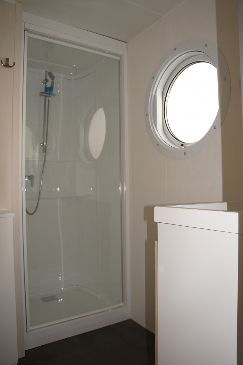 Salle de bains du mobil home O'Hara 784 2 chambres 2015