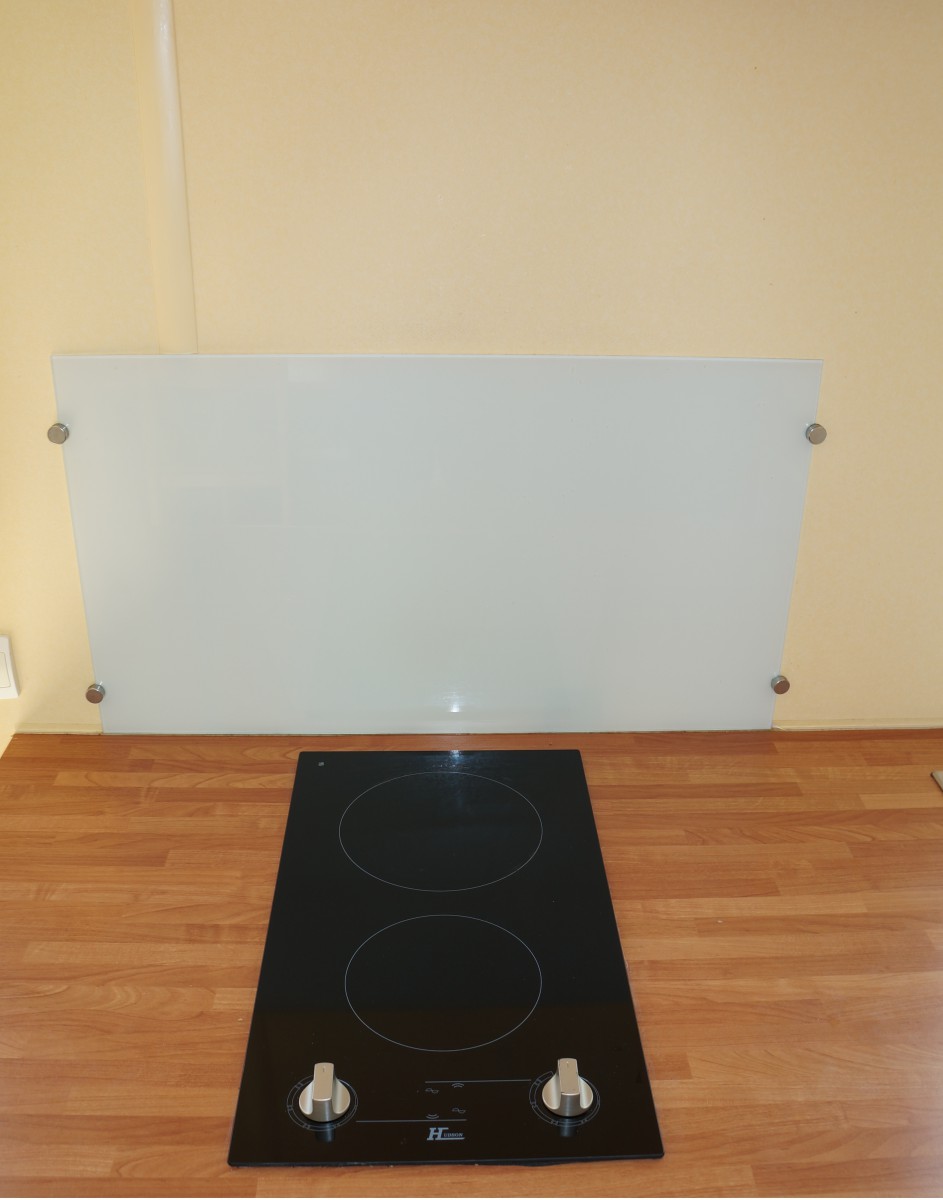 plaque induction du mobil home occasion IRM Super Mercure 2 chambres 2003