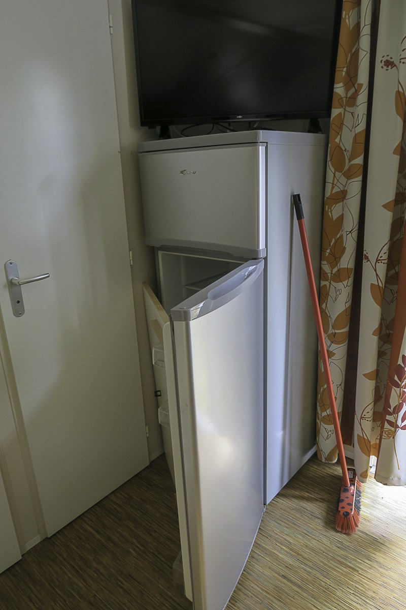 Réfrigérateur du mobil home d'occasion IRM Casita 3CH 2009