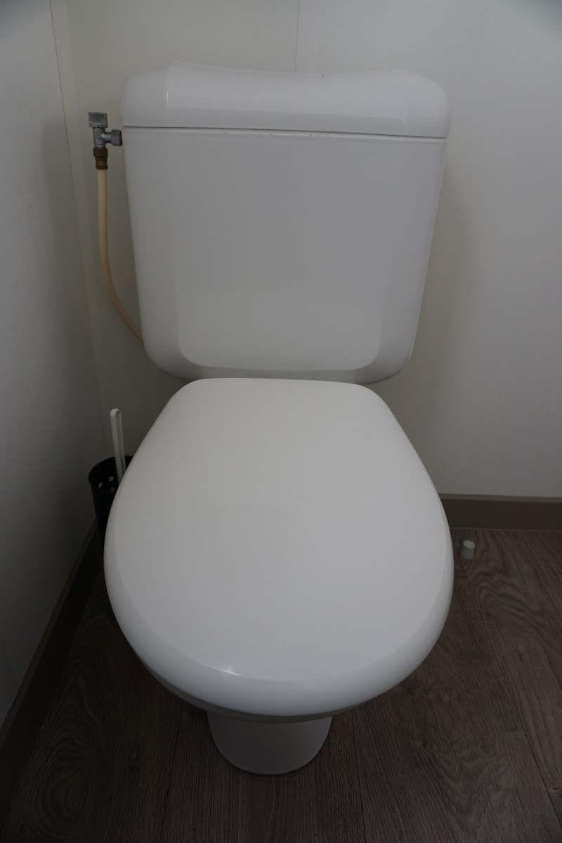Toilette du mobil home d'occasion 3ch IRM Aventura 2018