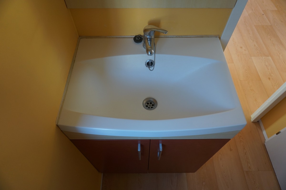 Meuble vasque du mobil home occasion 3 ch IRM Super Octalia 2006
