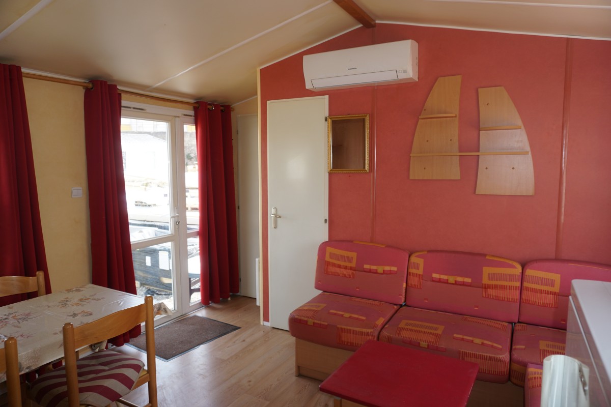 Intérieur du mobil home occasion 2 chambres IRM Super Titania Confort 2004