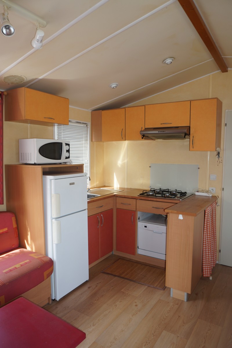 Cuisine du mobil home occasion 2 chambres IRM Super Titania Confort 2004