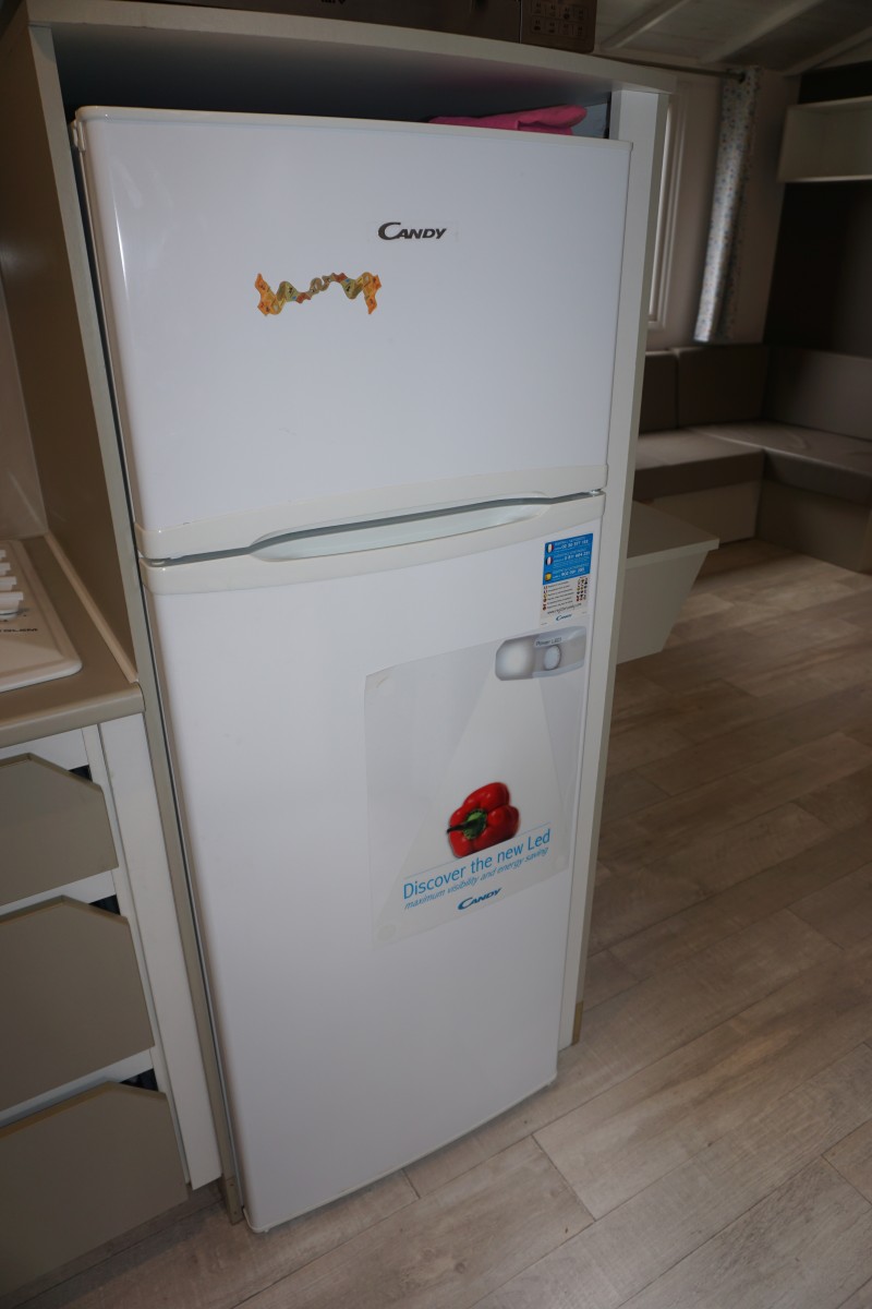 réfrigérateur congélateur du mobil home d’occasion 2ch irm riviera suite 